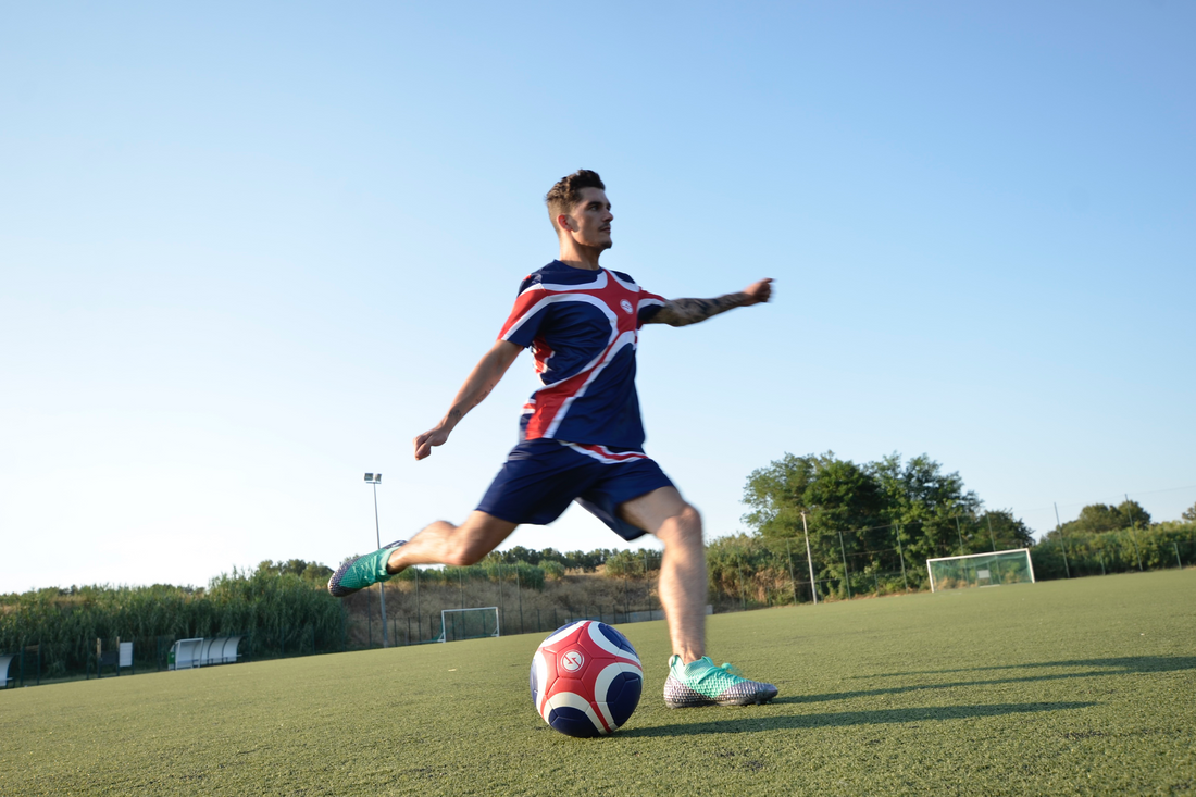 LES FREESTYLEURS SONT-ILS DE BONS FOOTBALLEURS?
